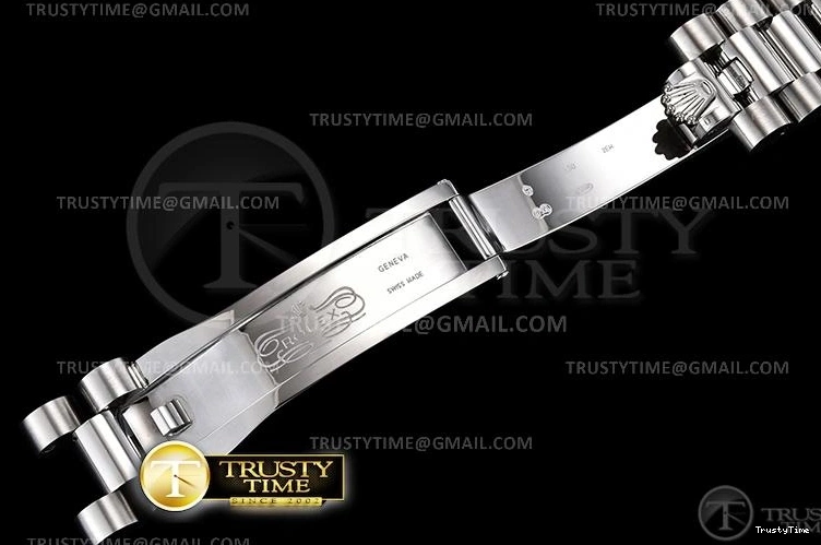 0703 UrbanStyle RMDJ0251B – DJ Midsize 31mm 818